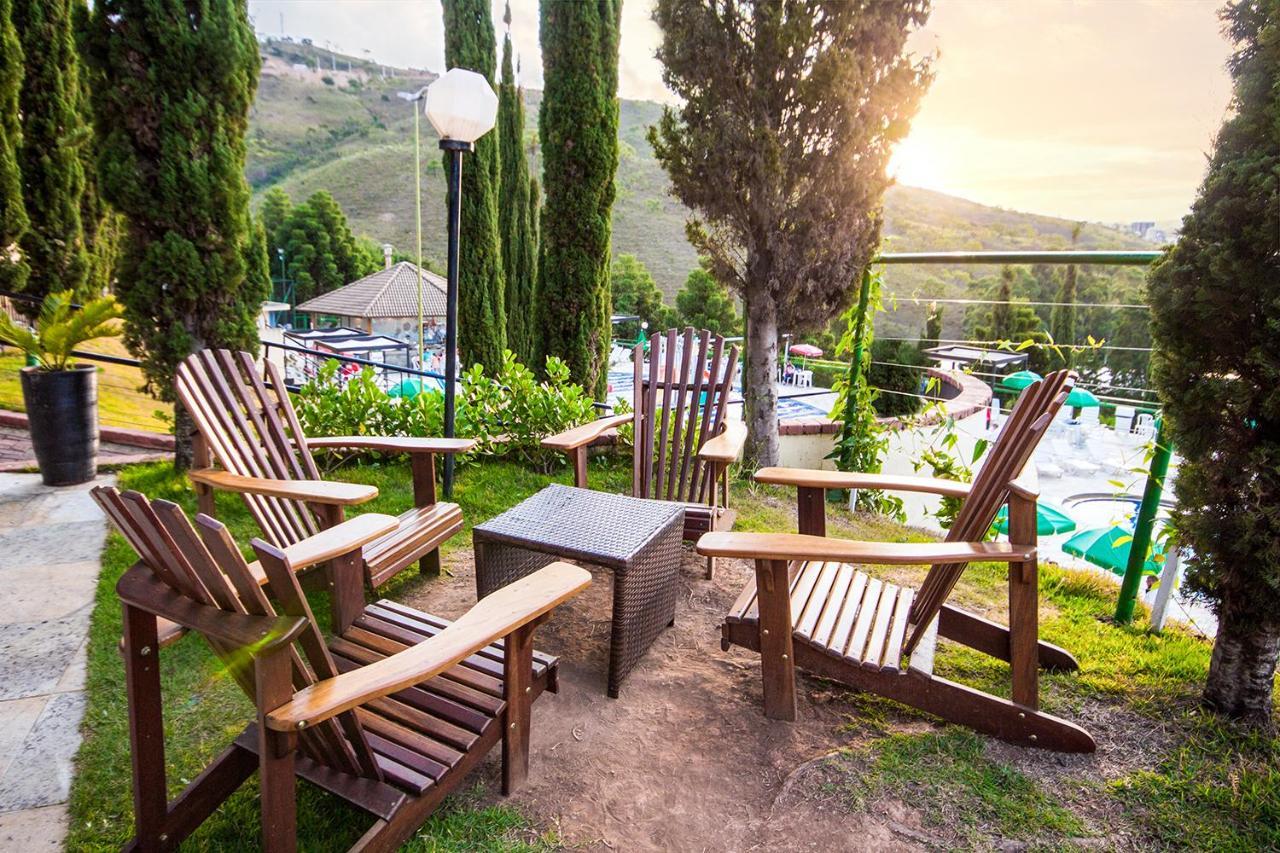 Hotel Golden Park All Inclusive Pocos De Caldas By Nacional Inn Ngoại thất bức ảnh Adirondack chairs at the Sun Valley Lodge