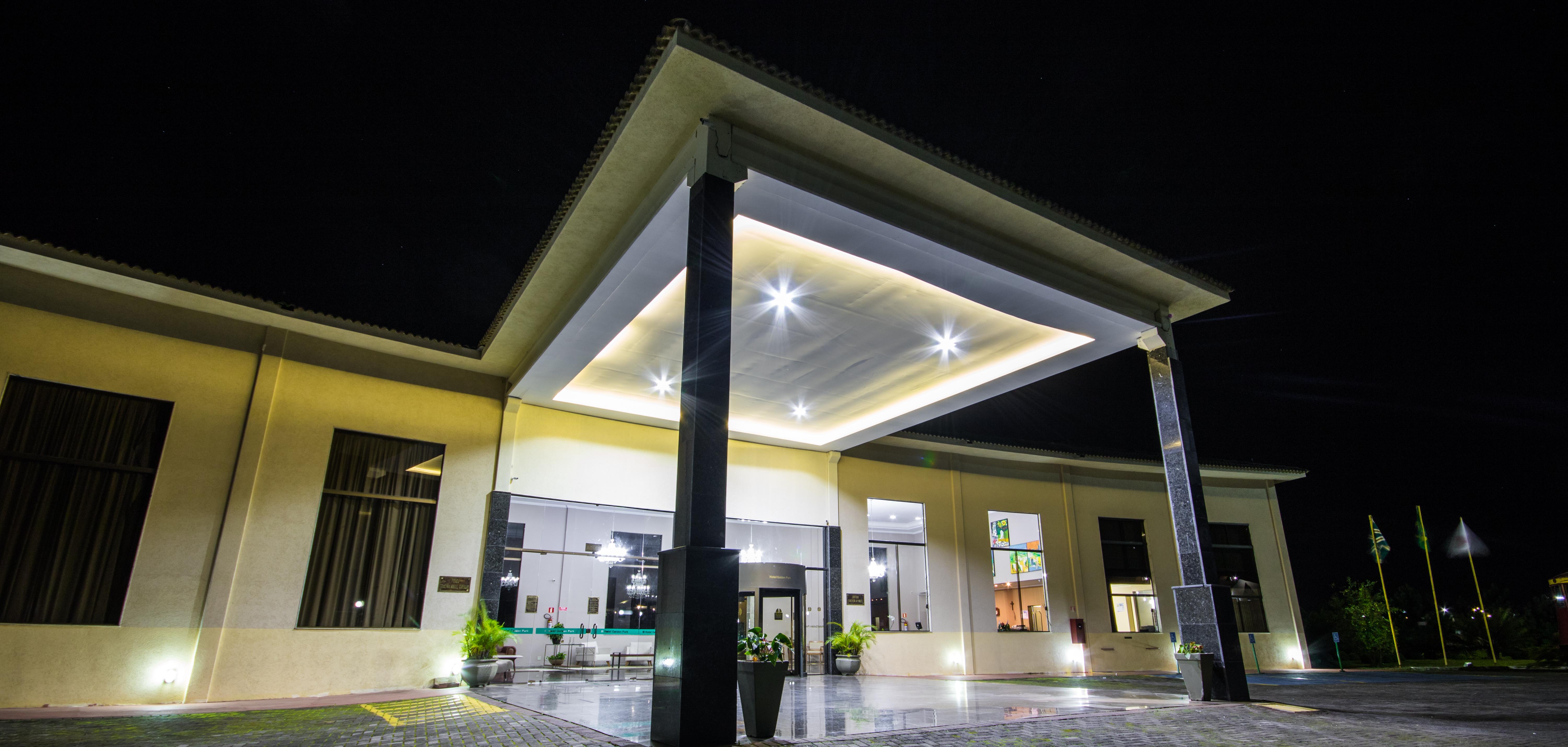 Hotel Golden Park All Inclusive Pocos De Caldas By Nacional Inn Ngoại thất bức ảnh The main entrance of the hospital