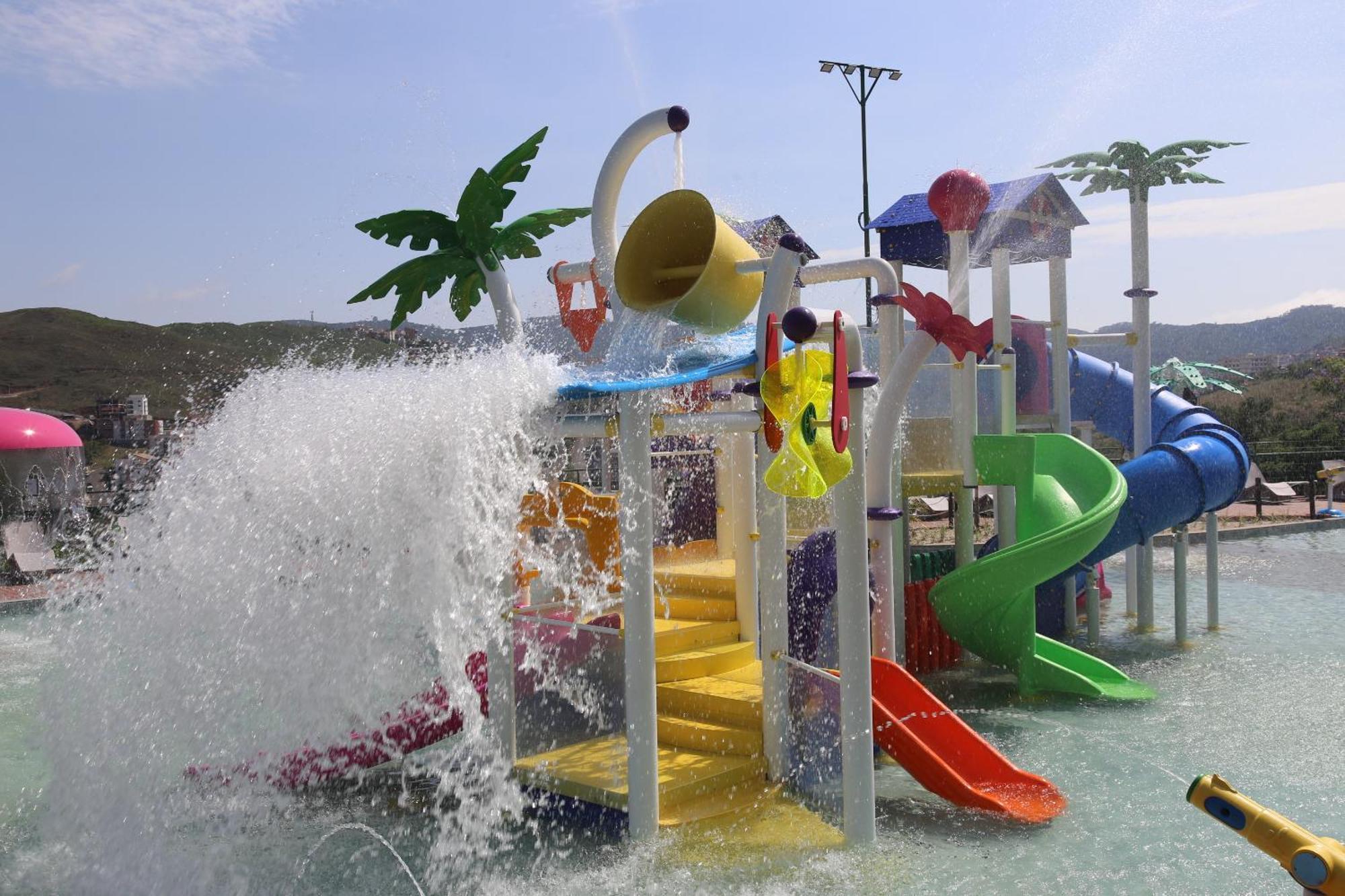 Hotel Golden Park All Inclusive Pocos De Caldas By Nacional Inn Ngoại thất bức ảnh Splash Island