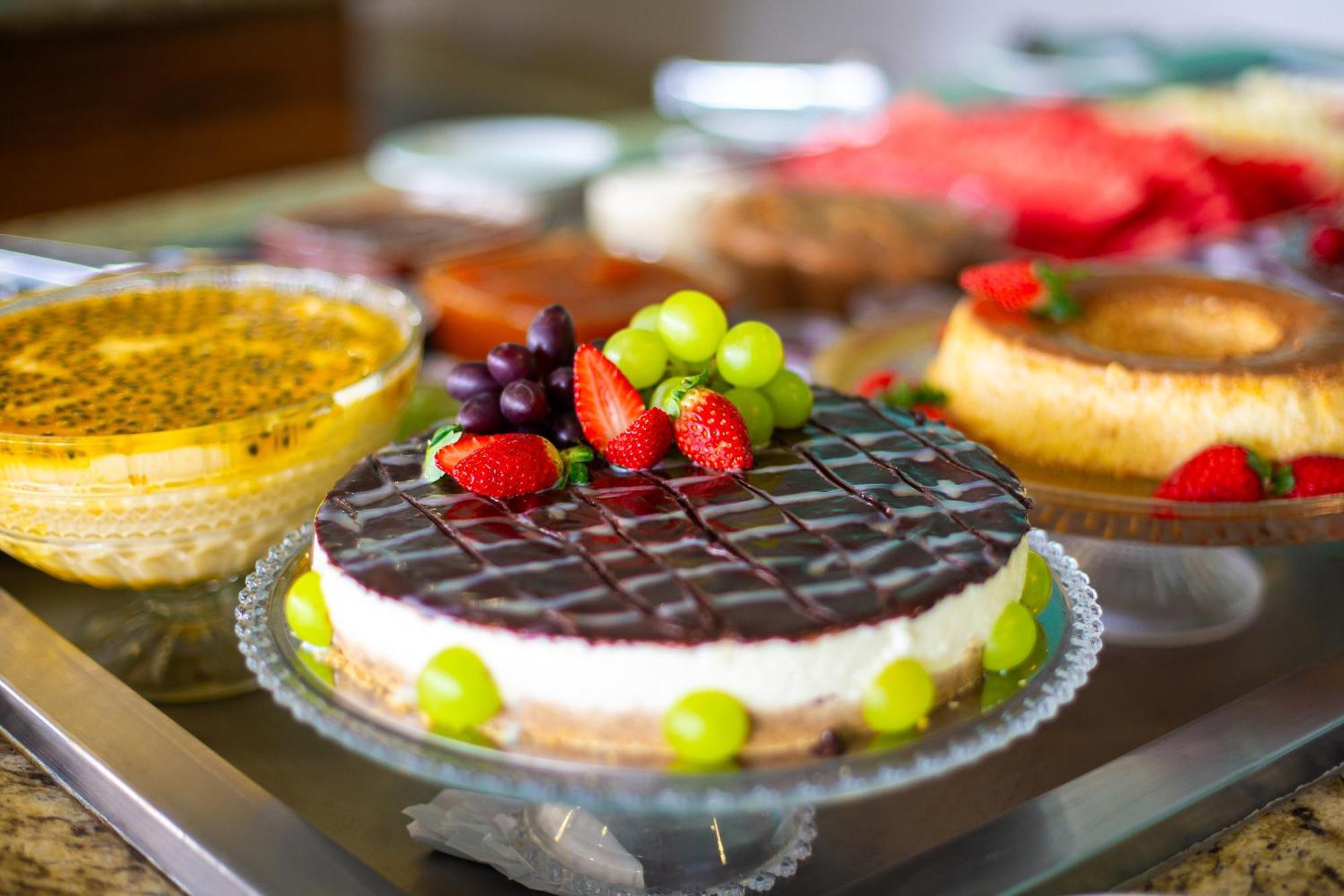 Hotel Golden Park All Inclusive Pocos De Caldas By Nacional Inn Ngoại thất bức ảnh A fruit tart