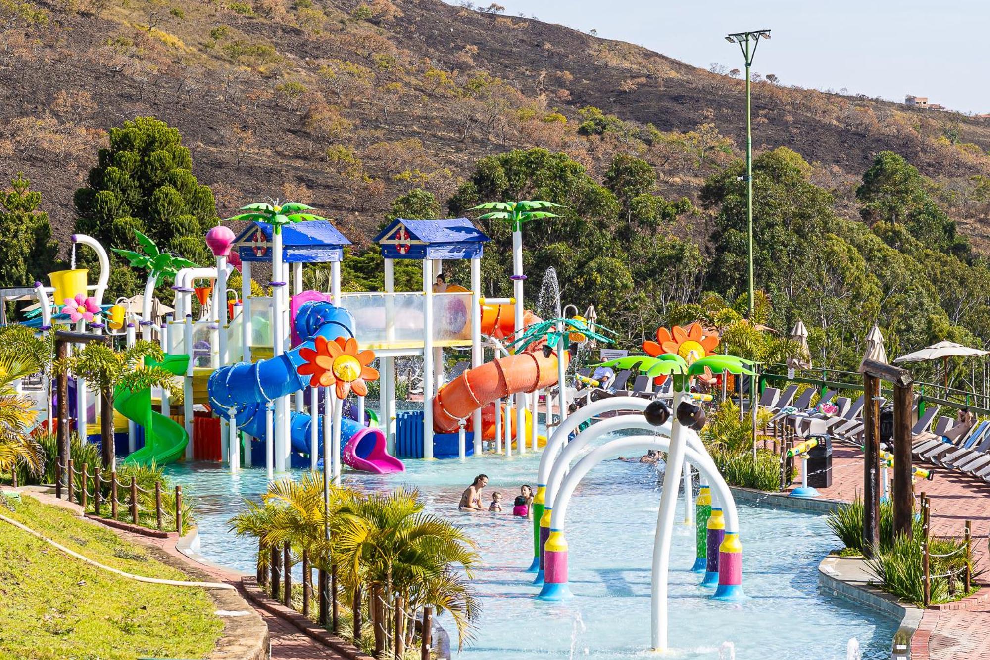 Hotel Golden Park All Inclusive Pocos De Caldas By Nacional Inn Ngoại thất bức ảnh Splash Island
